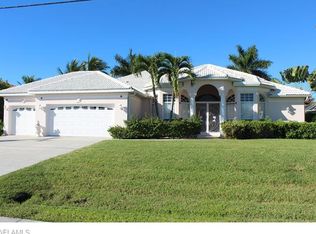 2623 Beach Pkwy W, Cape Coral, FL 33914