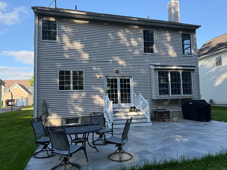 15 Ashley Ct — Photo 5