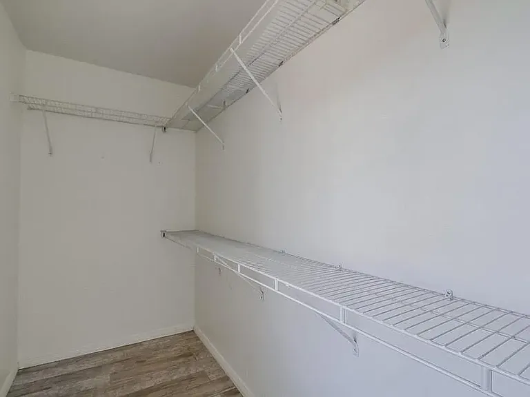 891 Elm Ave — Photo 36