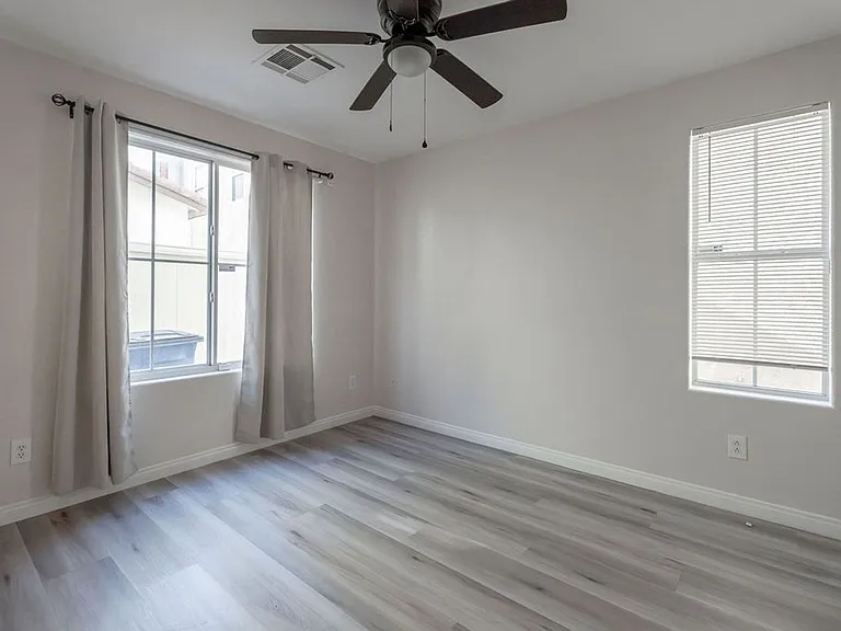 4793 Hampstead Heath Ct — Photo 24
