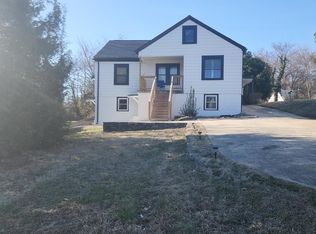 115 Locust Ln, Danville, VA