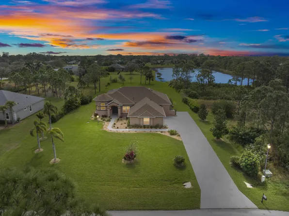 3889 Gardenwood Cir, Grant Valkaria, FL 32949