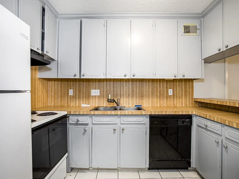 3400 Timmons Ln #45 — Photo 6