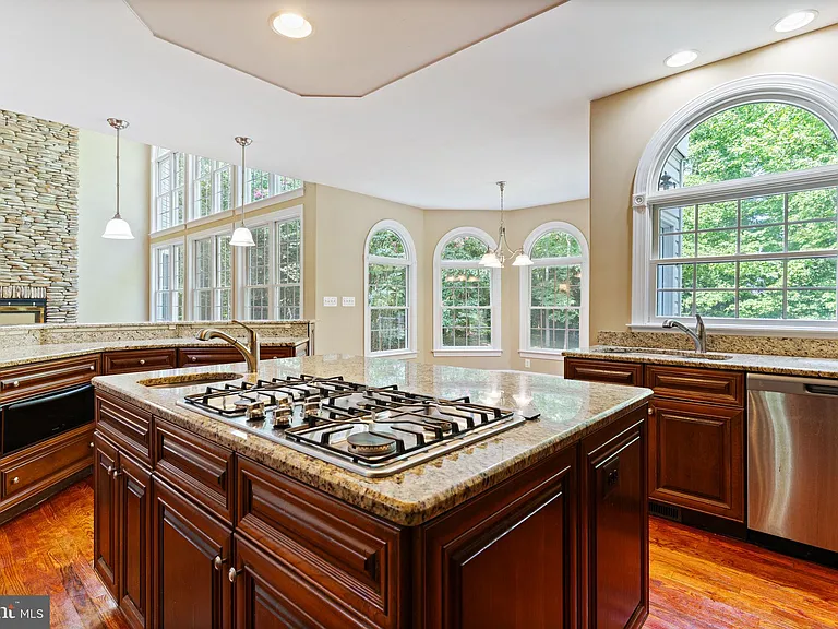 45105 Mill Creek Way — Photo 27