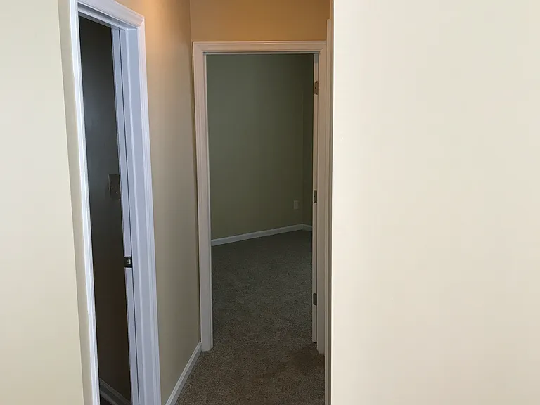 2847 Filbert St — Photo 22