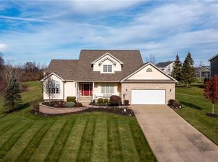 2757 Crows Nest Cir, Uniontown, OH
