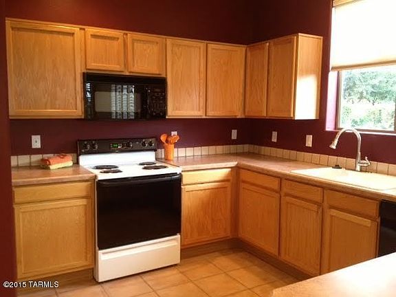 4th image of 4061 N Star Park Pl