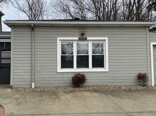 505 Robinson Ave, Ravenna, OH 44266