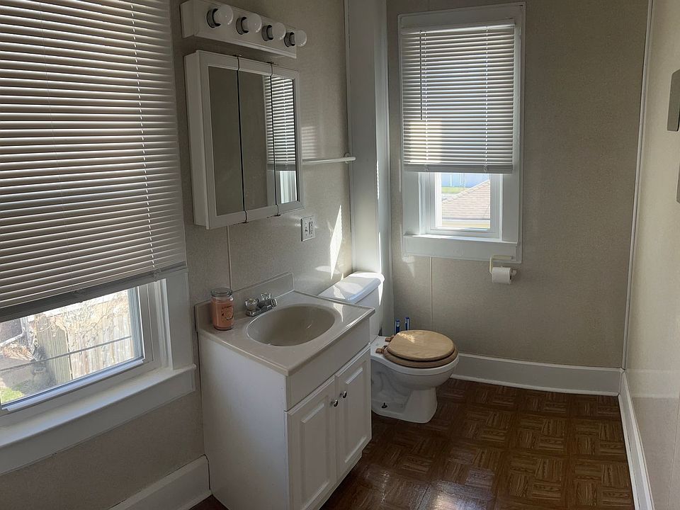 196 S Grand Ave, Bradley, IL 60915 Zillow