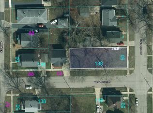 302 N Henrietta Ave, Rockford, IL 61101