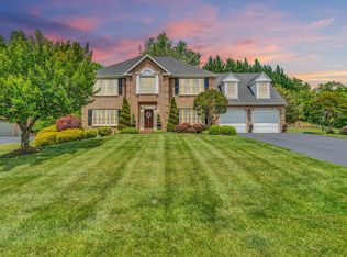 239 Baier Dr, Salem, VA 24153