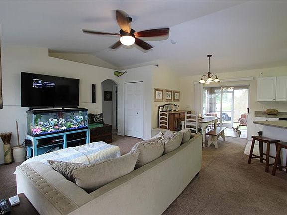 5th image of 4102 NE 22nd Ave