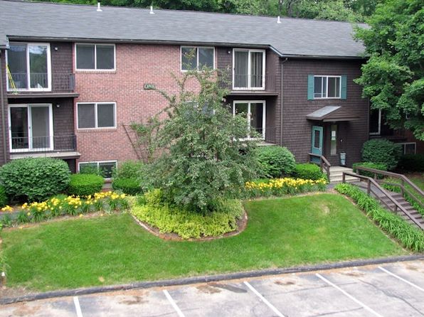 11 Langdon St #64