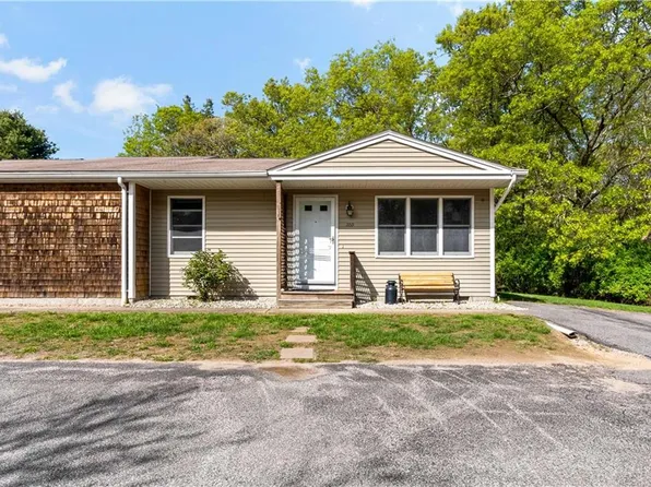 20 Castle Rock Dr #D, Charlestown, RI 02813