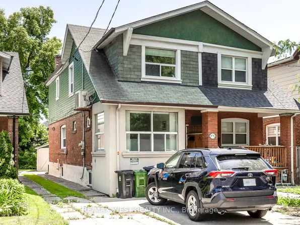 975 Broadview Ave, Toronto, ON M4K 2R9