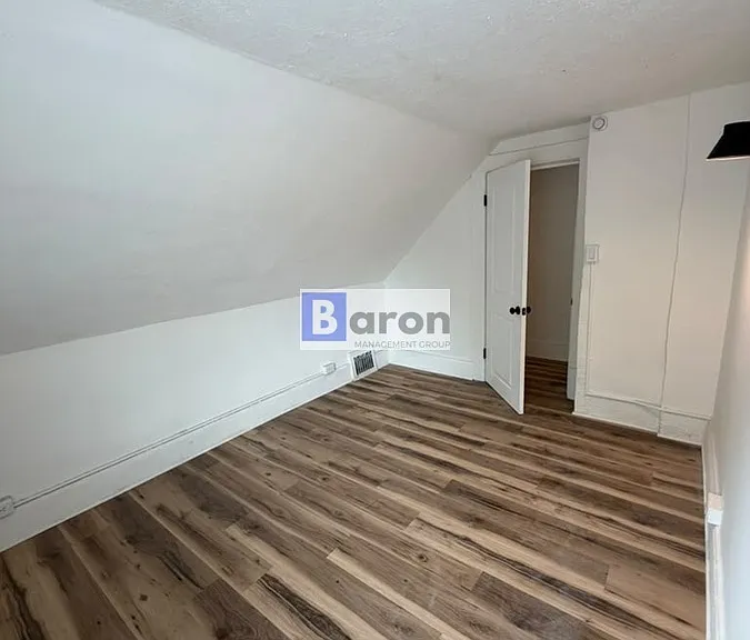 209 S Kaley St — Photo 7