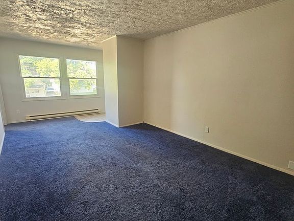 2nd image of 804 SW 4th St #8
