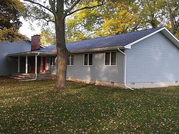 2nd image of 1801 S John Hix St