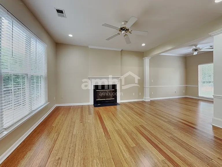 3907 Gisbourne Dr — Photo 7