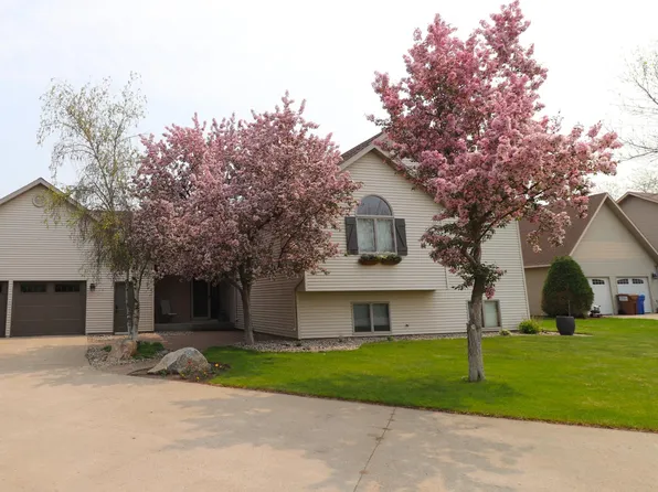 1814 Celia St, Detroit Lakes, MN 56501