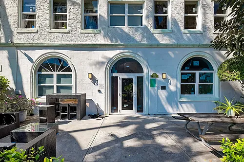 802 Euclid Ave #104 Photo 1