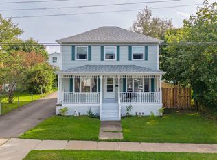 3460 Ellsworth Ave, New Waterford, NS B1H2G3