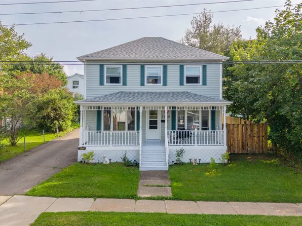 3460 Ellsworth Ave, New Waterford, NS B1H 2G3