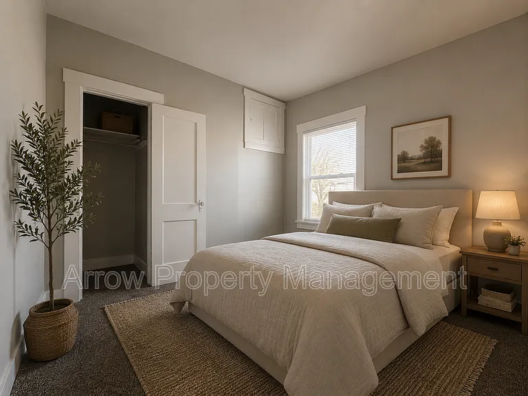 2800 P St #4 — Photo 6