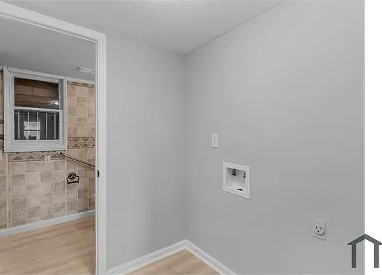 2970 Armstrong Dr — Photo 5
