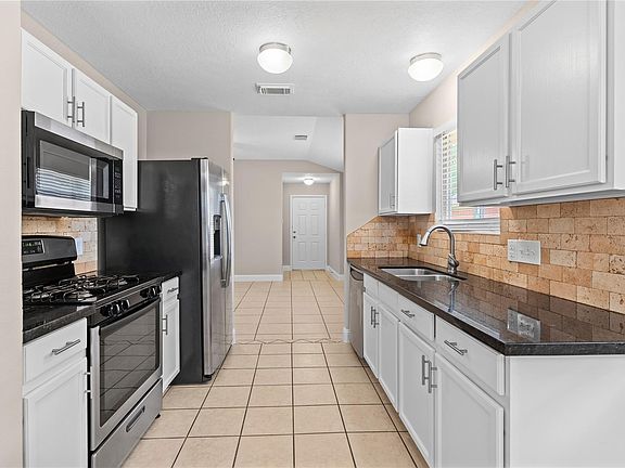 5th image of 19342 Montclair Meadow Ln