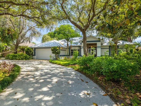 23733 Oakside Blvd, Lutz, FL 33559