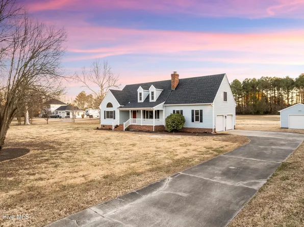 114 Oxford Road, Moyock, NC 27958