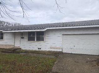 511 Sunset Cir, Columbus, KS 66725