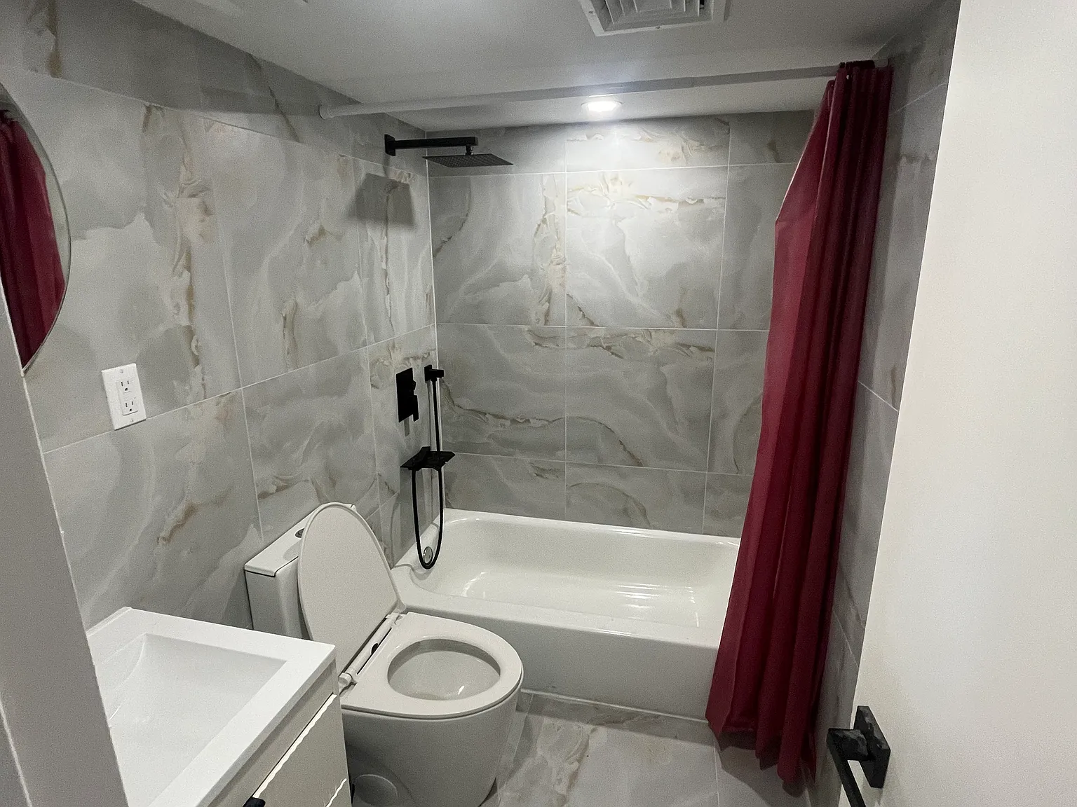 Studio, 500 sqft, $1,800 — Photo 1