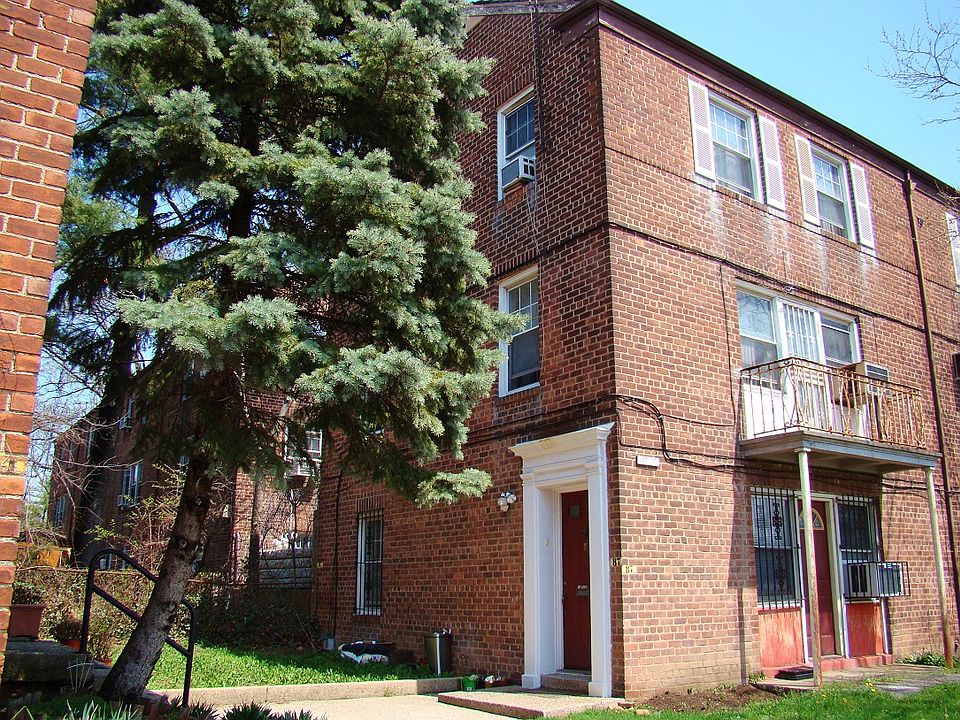 1st image of 14735 Grand Central Pkwy #87GB