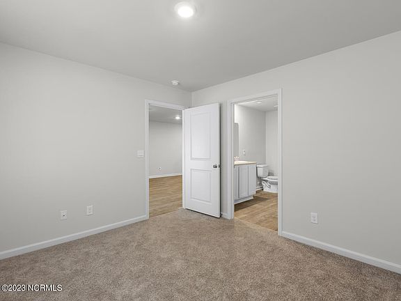 3rd image of 1636 Bellamy Place Drive Unit 71