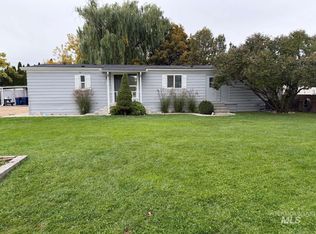 585 Conover St, Eagle, ID 83616