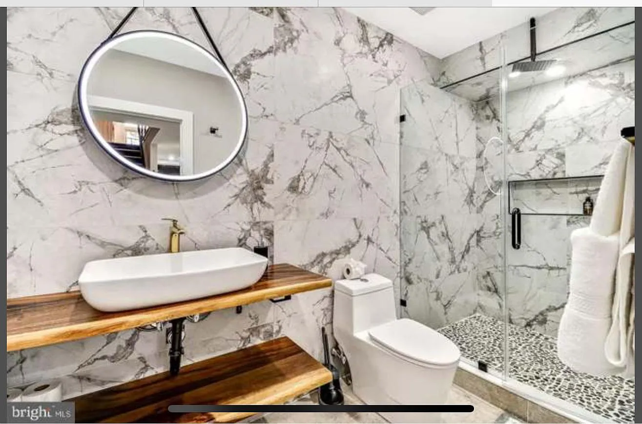 2309 Dickinson Street - 1 — Photo 2