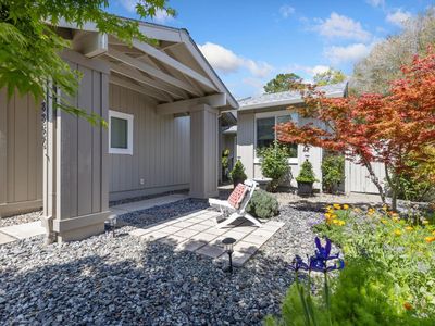 8852 Hood Mountain Circle, Santa Rosa, CA, 95409