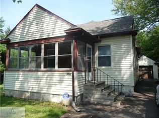 2412 W Washtenaw St, Lansing, MI 48917