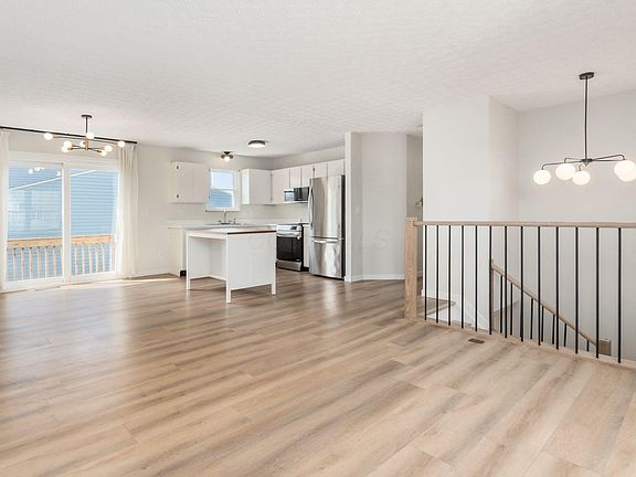 4th image of 5397 Sawatch Dr