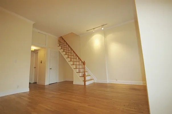 Rented by BLU Real Estate | media 25