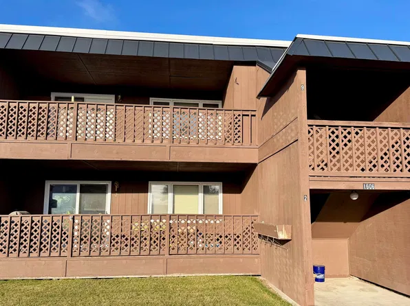 1606 Marika Rd APT 9, Fairbanks, AK 99709