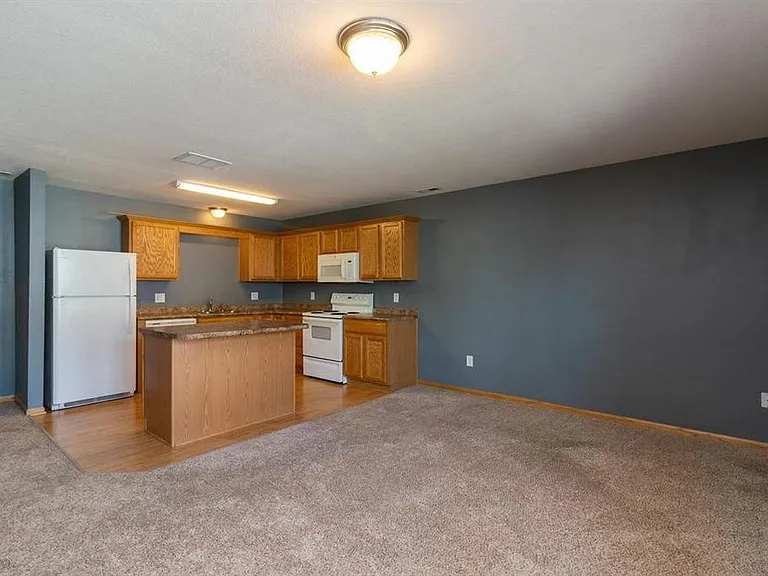 3041 SW Sharmin Ln — Photo 8