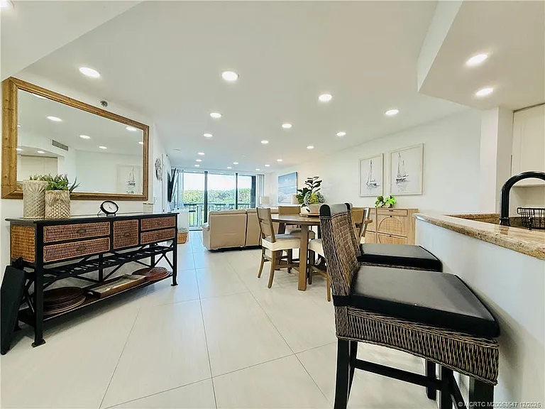 8800 S Ocean Dr #102 — Photo 17