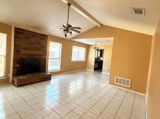 2527 Summer Place Dr, Arlington, TX 76014
