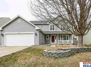 5808 S 159th St, Omaha, NE 68135