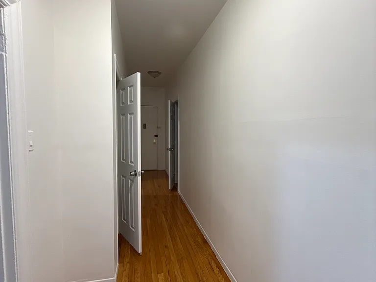 3165 Decatur Ave #3 — Photo 5