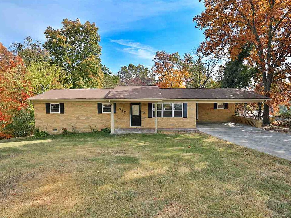 1st image of 327 Belleview Dr SE