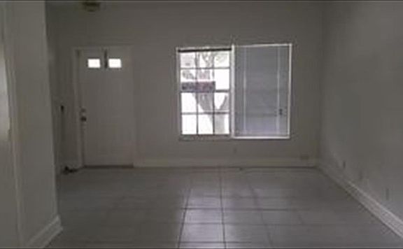 2nd image of 8130 San Carlos Cir